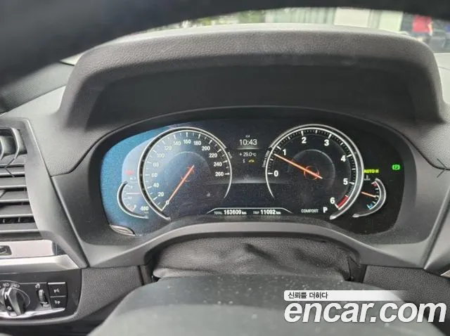 BMW X3 2017 thumb 3