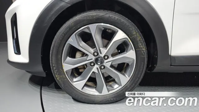Kia Stonic 2017 thumb 4