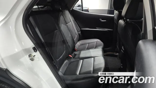 Kia Stonic 2017 thumb 10