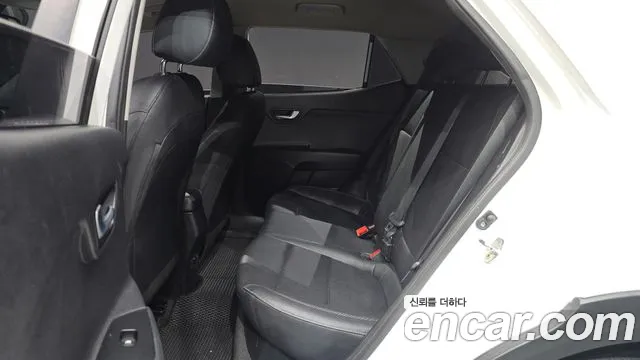 Kia Stonic 2017 thumb 11