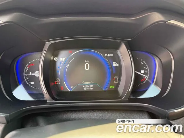 Renault-KoreaSamsung Koleos 2022 thumb 8