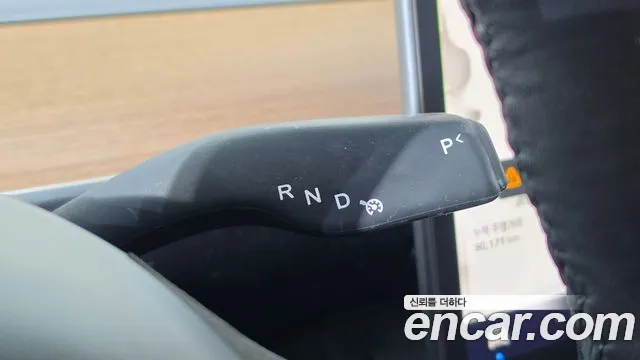 Tesla Model Y 2022 thumb 8