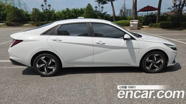 Hyundai Avante 2021 thumb 7