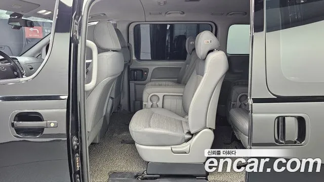 Hyundai Starex 2020 thumb 12