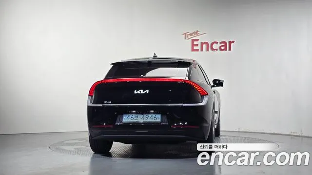 Kia EV6 2022 thumb 3
