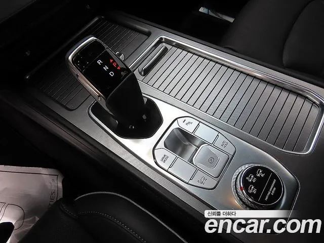 KG_Mobility_Ssangyong Rexton 2024 thumb 10