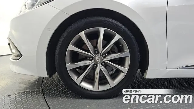 Hyundai Grandeur 2014 thumb 5