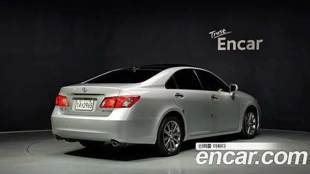 Lexus ES 2009 thumb 2