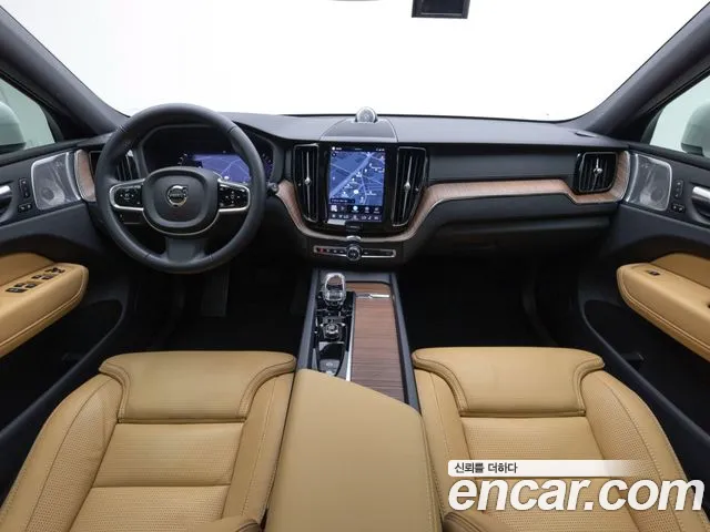 Volvo XC60 2024 thumb 8