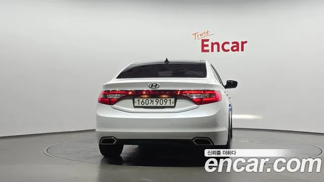 Hyundai Grandeur 2015 thumb 4