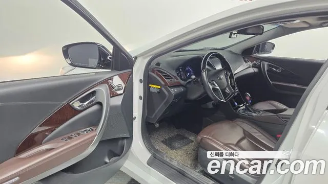 Hyundai Grandeur 2015 thumb 10