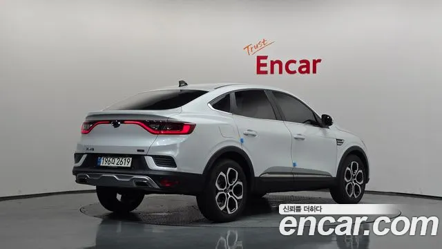 Renault-KoreaSamsung Arkana 2021 thumb 2