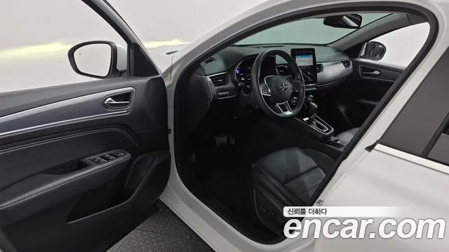 Renault-KoreaSamsung Arkana 2021 thumb 10