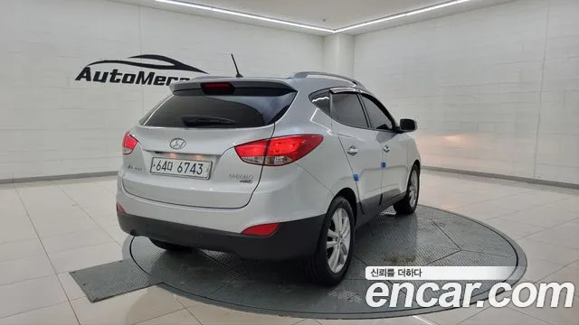 Hyundai Tucson 2010 thumb 5