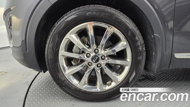 Kia Sorento 2016 thumb 4