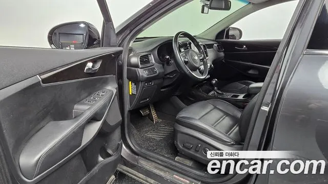 Kia Sorento 2016 thumb 9