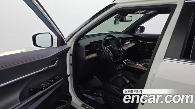 KG_Mobility_Ssangyong Torres 2024 thumb 10