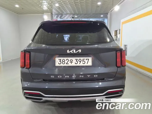 Kia Sorento 2022 thumb 3