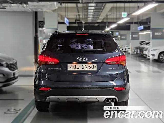 Hyundai Santa Fe 2013 thumb 4