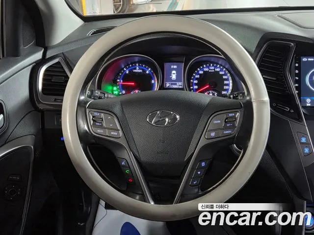 Hyundai Santa Fe 2013 thumb 8