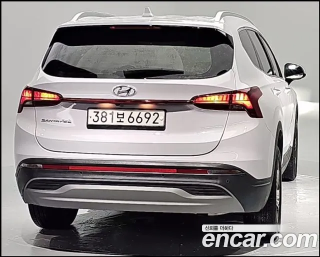 Hyundai Santa Fe 2022 thumb 4