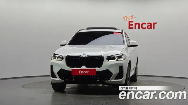 BMW X4 2022 thumb 2