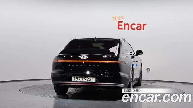 Hyundai Grandeur 2023 thumb 4