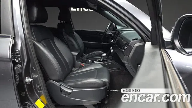 KG_Mobility_Ssangyong Rexton 2020 thumb 11