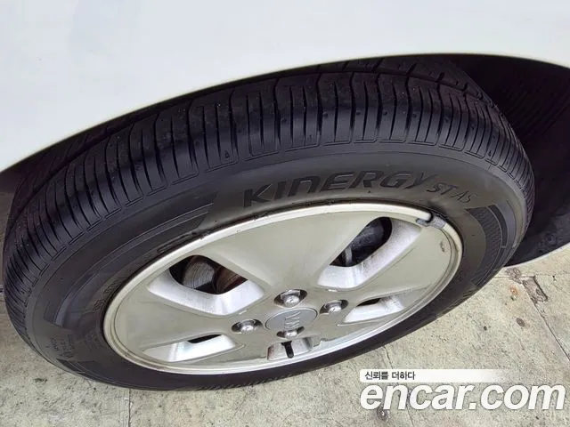 Kia Ray 2012 thumb 6