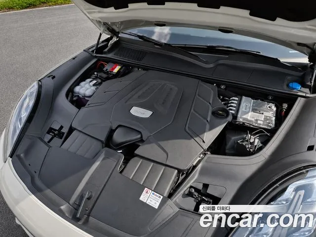 Porsche Cayenne 2022 thumb 6