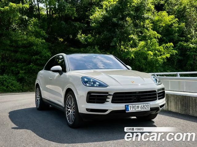 Porsche Cayenne 2022 thumb 12