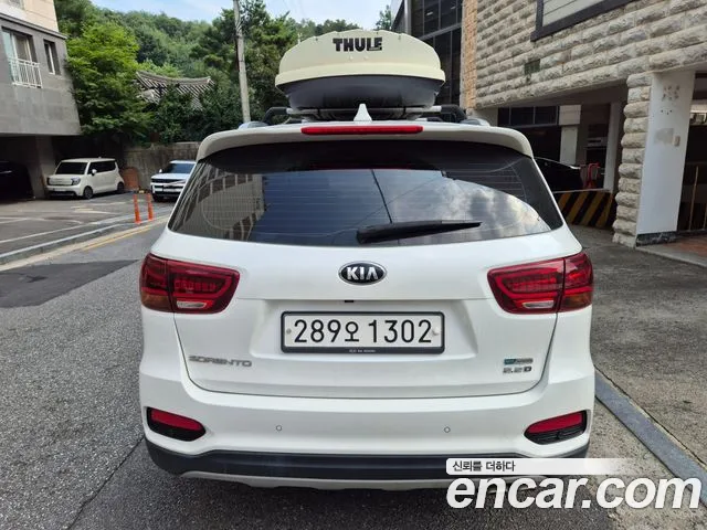 Kia Sorento 2018 thumb 4