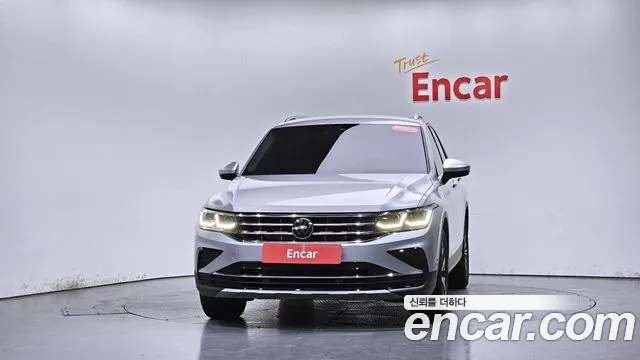 Volkswagen Tiguan 2021 thumb 2