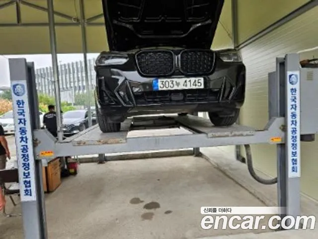 BMW X4 2022 thumb 8