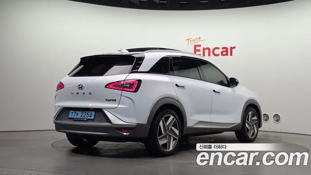 Hyundai Nexo 2022 thumb 2