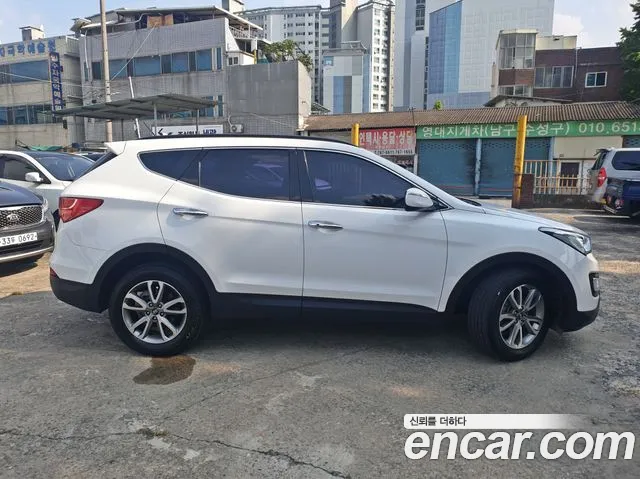 Hyundai Santa Fe 2013 thumb 7