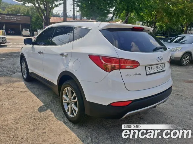 Hyundai Santa Fe 2013 thumb 9