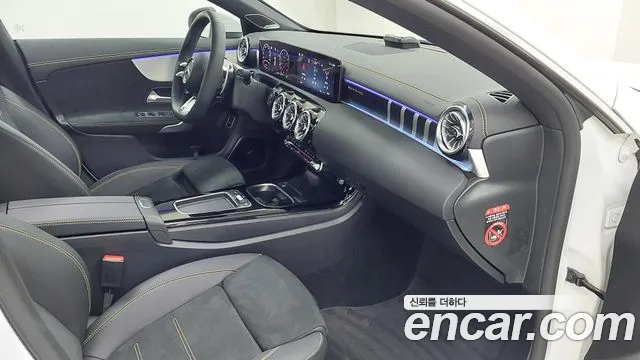 Mercedes-Benz CLA 2025 thumb 9