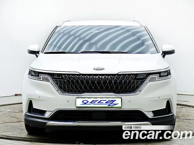 Kia Carnival 2021 thumb 12