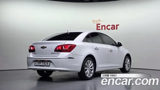 Chevrolet Cruze 2015 thumb 2