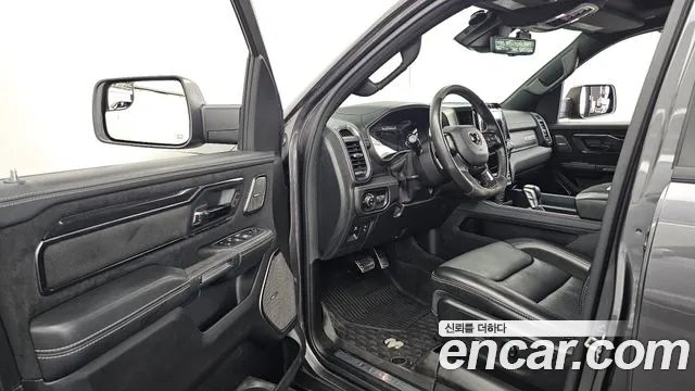 Dodge Ram Pick Up 2022 thumb 10