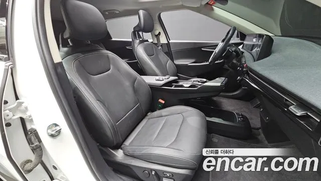 Kia EV6 2022 thumb 11