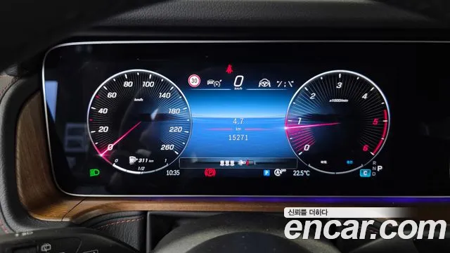 Mercedes-Benz G-Класс 2025 thumb 8