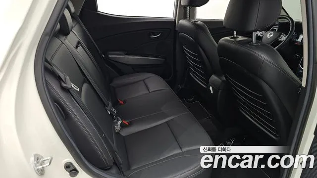KG_Mobility_Ssangyong TIBOLI 2024 thumb 11