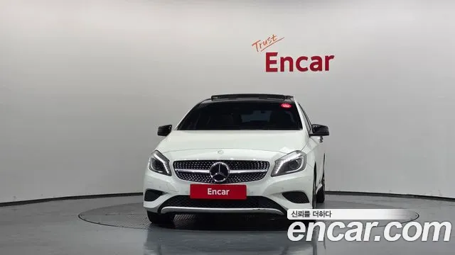 Mercedes-Benz A-Класс 2015 thumb 3