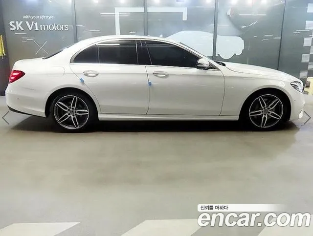Mercedes-Benz E-Класс 2018 thumb 3