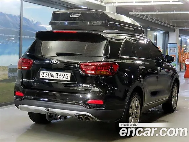 Kia Sorento 2018 thumb 4