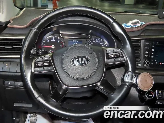 Kia Sorento 2018 thumb 8