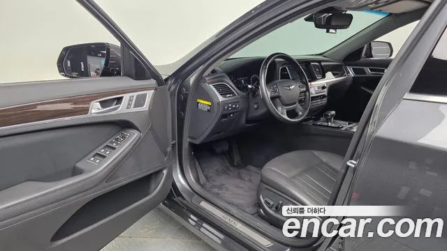 Genesis G80 2018 thumb 10