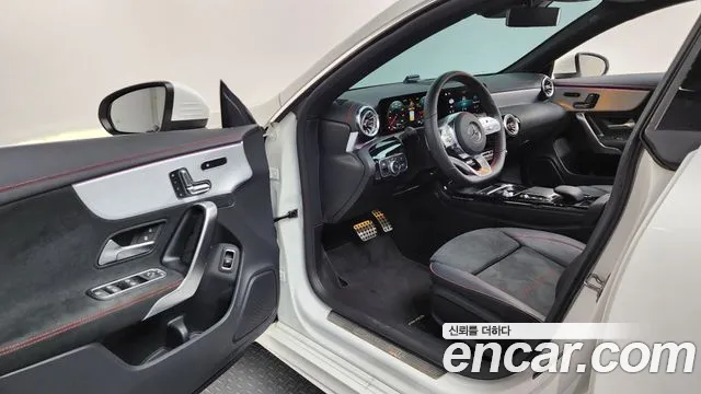 Mercedes-Benz CLA 2021 thumb 10
